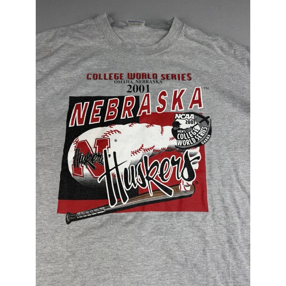 Vintage 2001 Nebraska Huskers College World Series T Shirt Hanes Beefy T 2XL